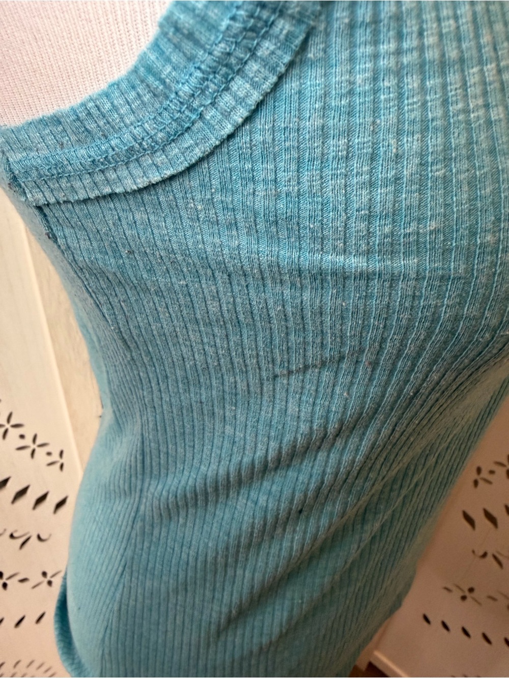 Sleeveless Ribbed Henley Tank Top - Turquoise - Picture 4 of 10